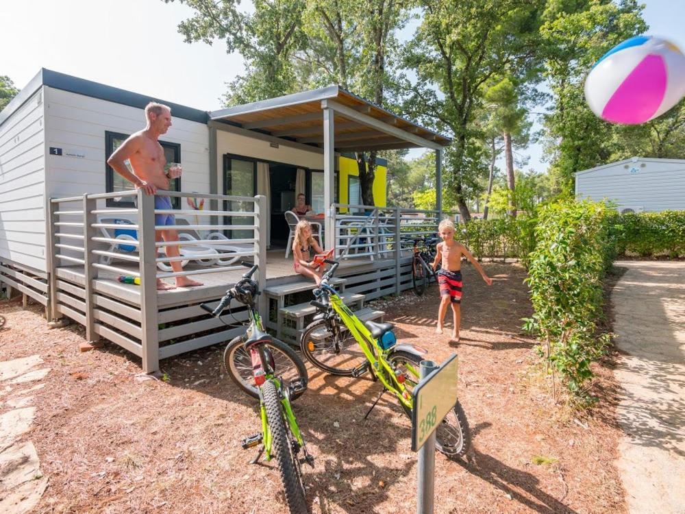 Mobile Homes Solaris Vacanceselect Šibenik Exterior foto