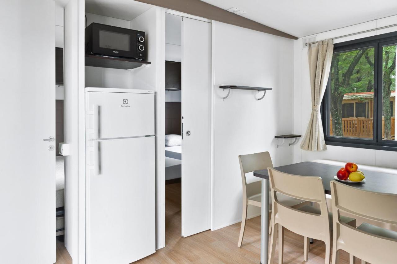 Mobile Homes Solaris Vacanceselect Šibenik Exterior foto